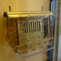 Музей антропологии и этнографии имени Петра Великого "Кунсткамера"