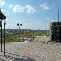 Мемориал памяти погибшим ополченцам и бойцам Народной милиции Луганской Народной Республики был открыт 15.09.2016 г.