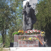 Братская могила воинов Великой Отечественной войны.