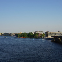 Река малая Нева.