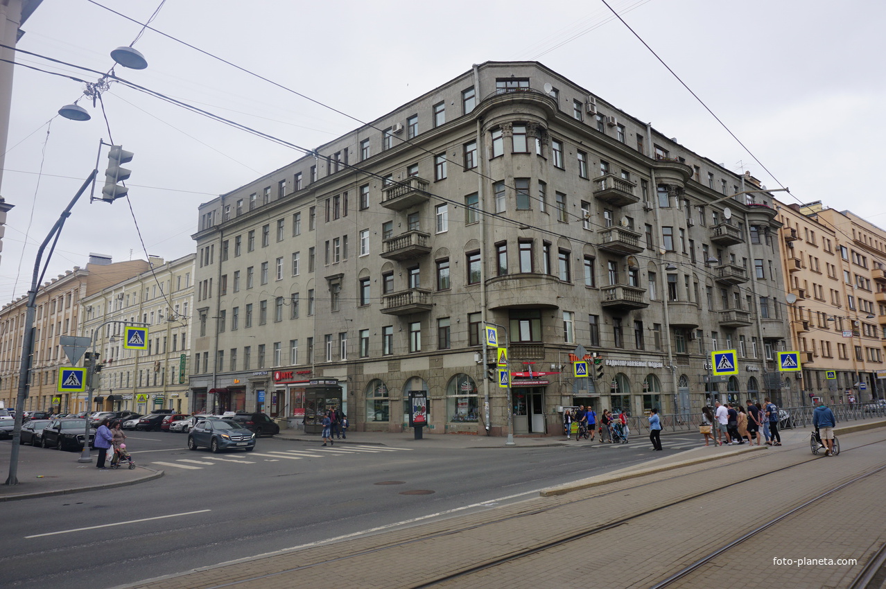 Кронверкский проспект.