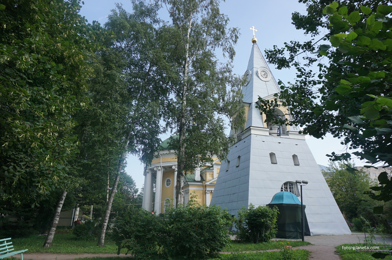 Церковь Кулич и Пасха.