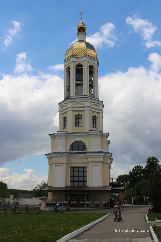 Клыково. Монастырь Спаса Нерукотворного Пустынь.