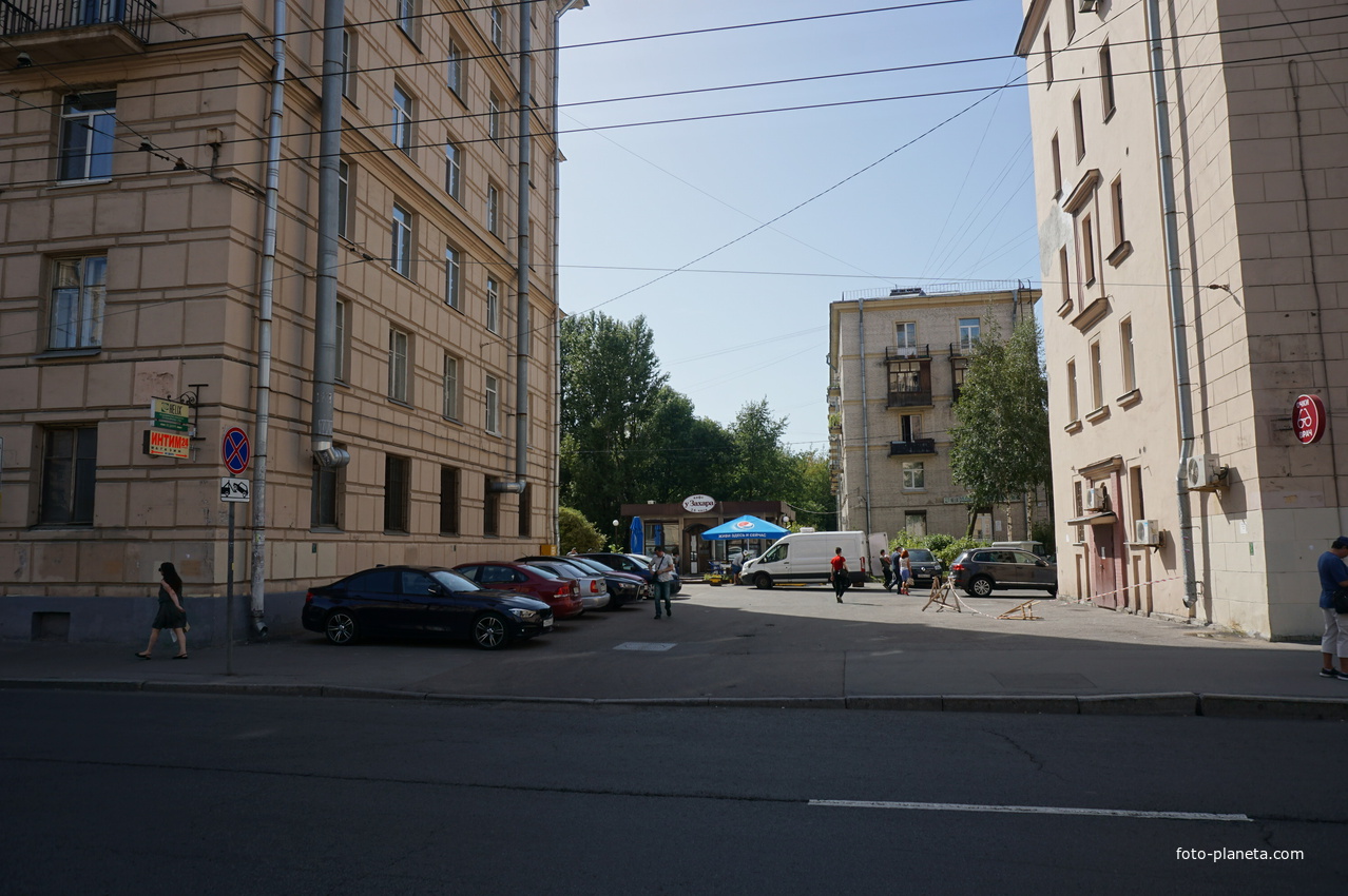 Новочеркасский проспект.