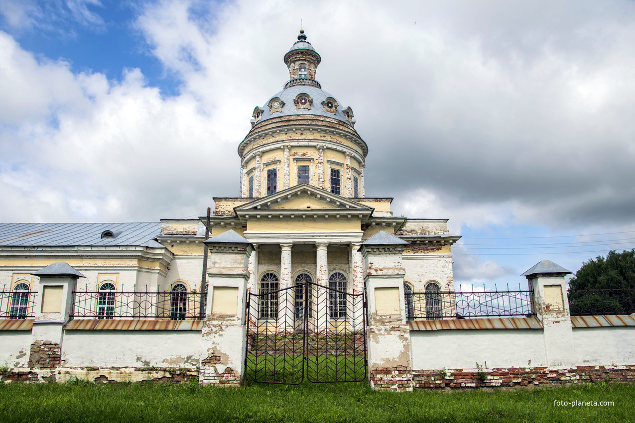 Вознесенская церковь в с. Каринка