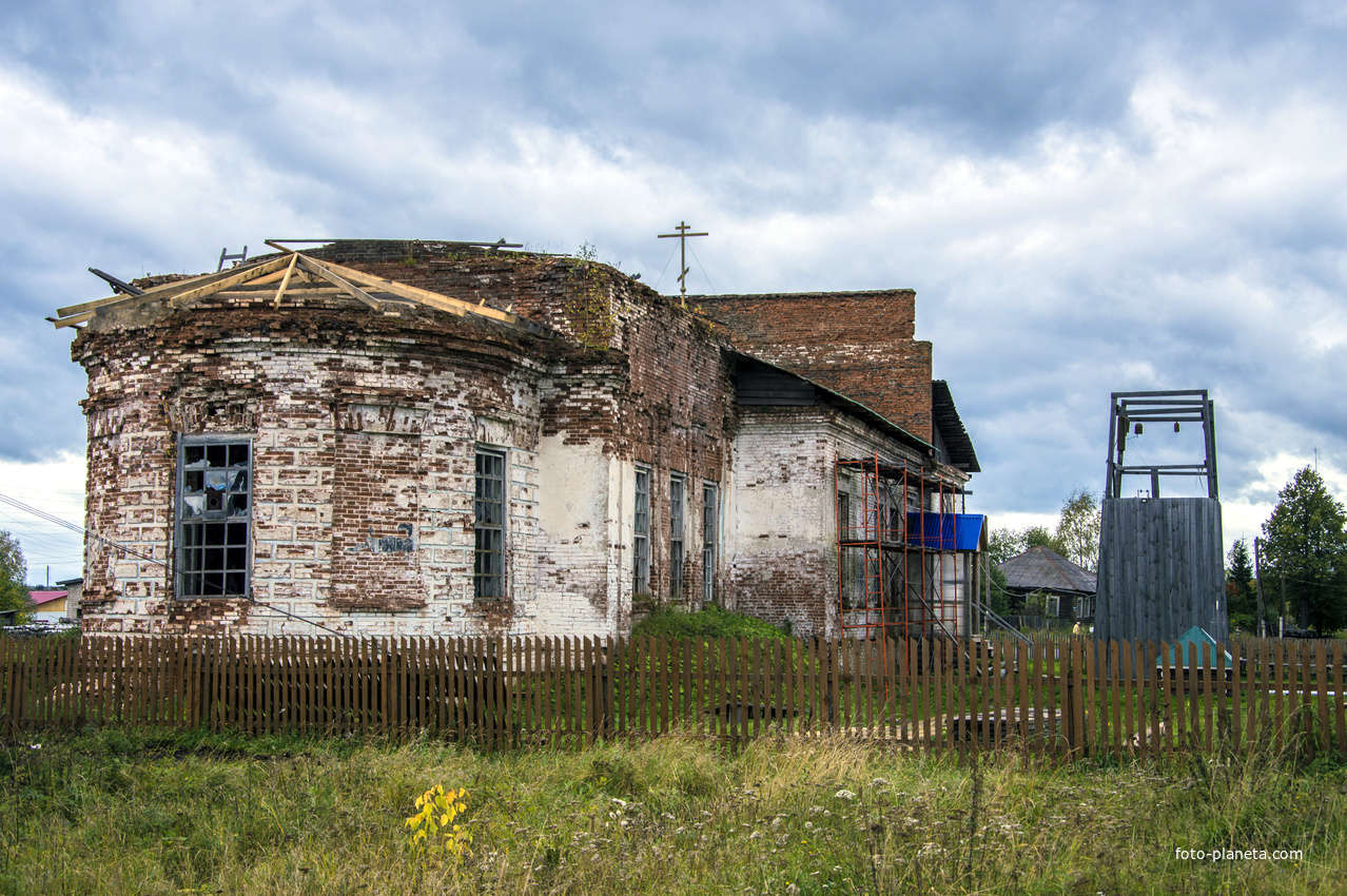 Спасская церковь в пос. Климковка Белохолуницкого района Кировской области