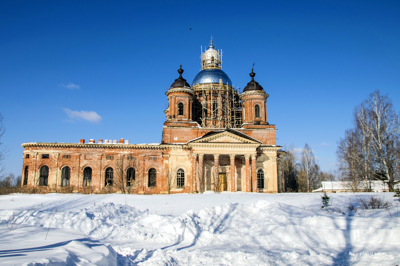 Покровская церковь  с. Ухтым Богородского района Кировской области