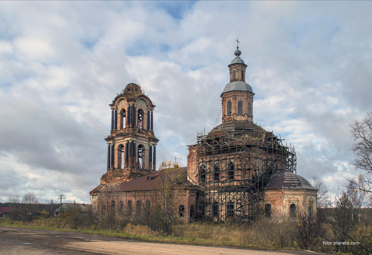 Троицкая церковь в с. Екатерина Котельничского района