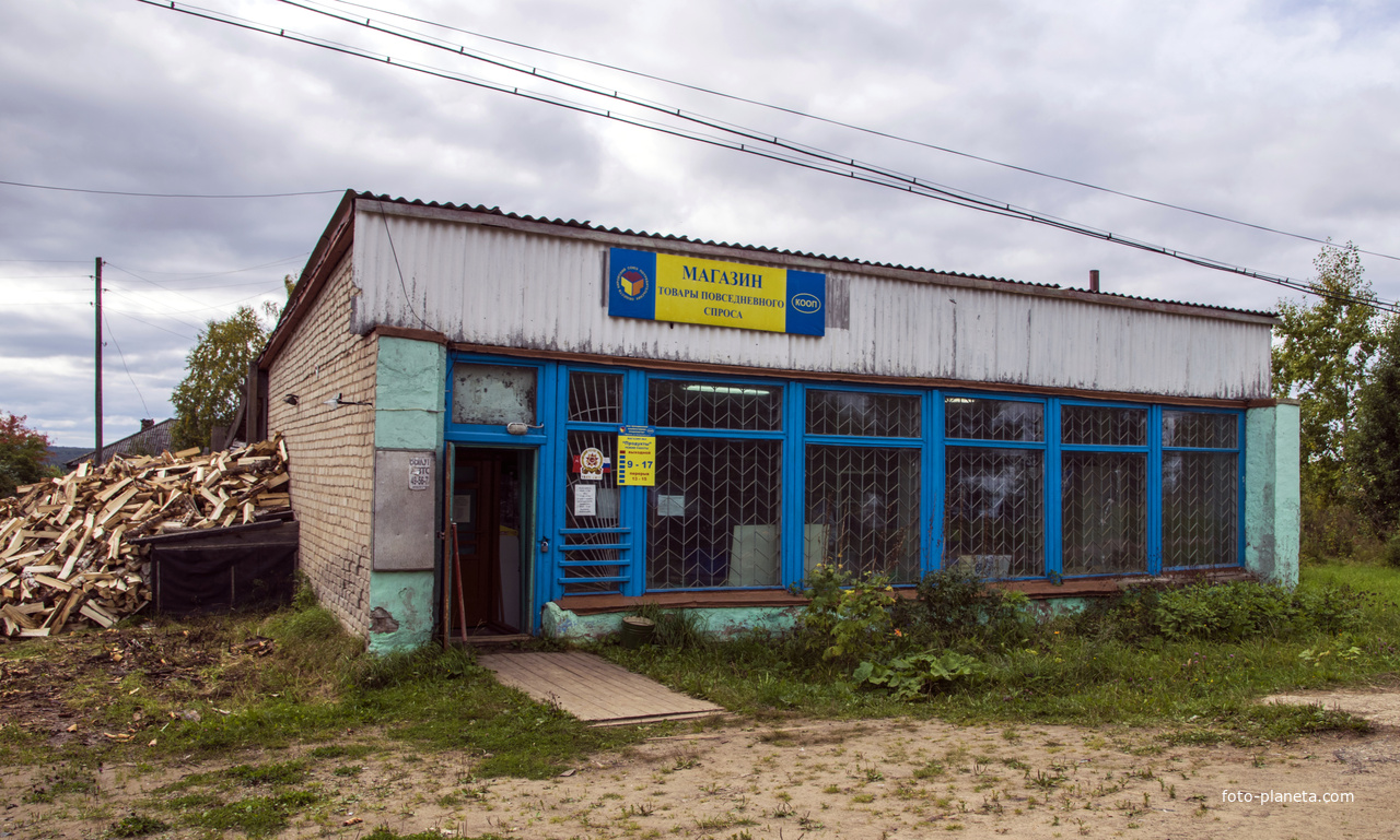 Магазин в селе Верхораменье Мурашинского района