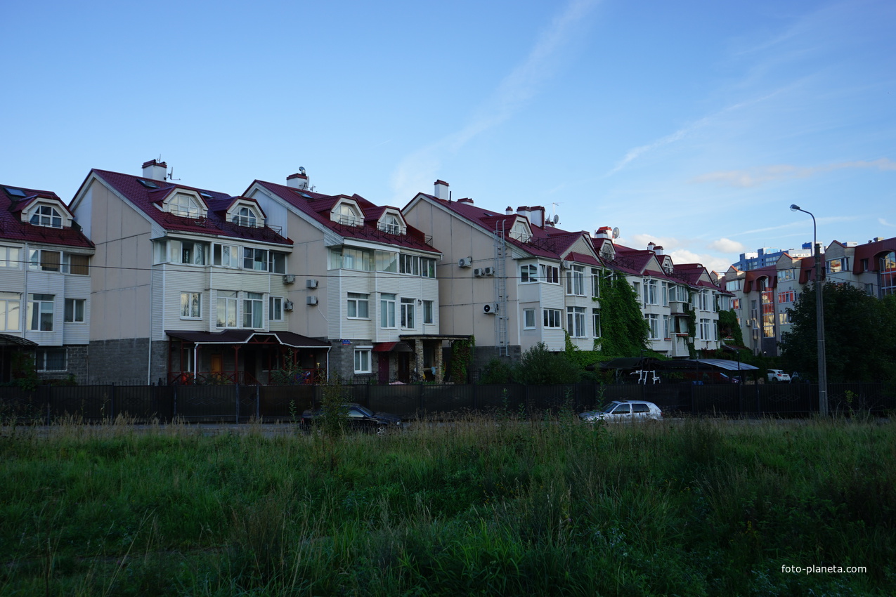 Улица маршала Новикова.