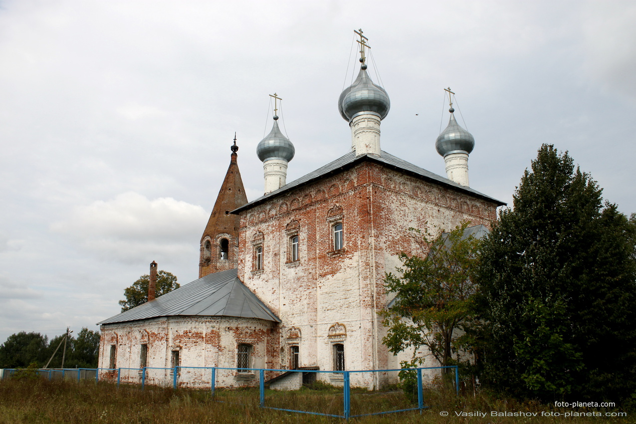 Церковь Казанской иконы Божией Матери в Малышево