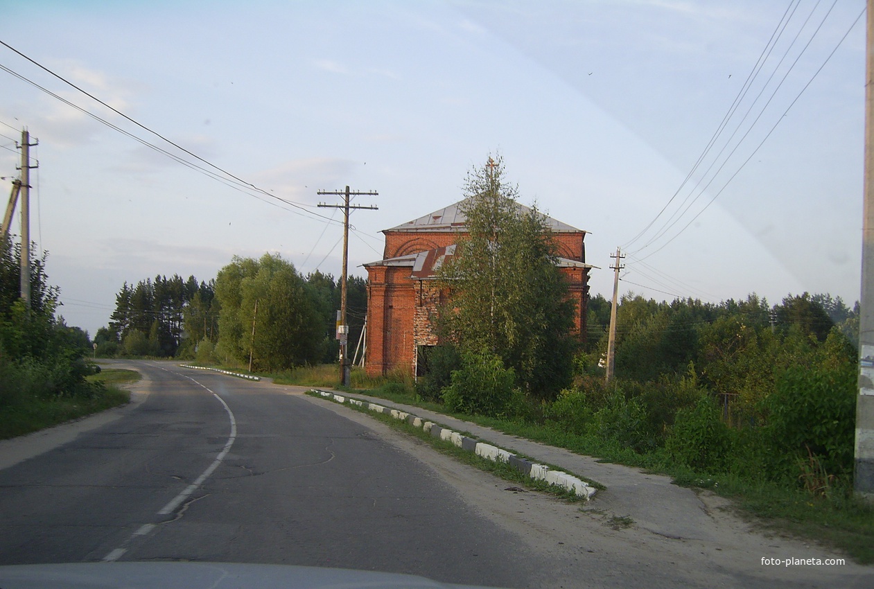 Село Владимирское - На выезде из села