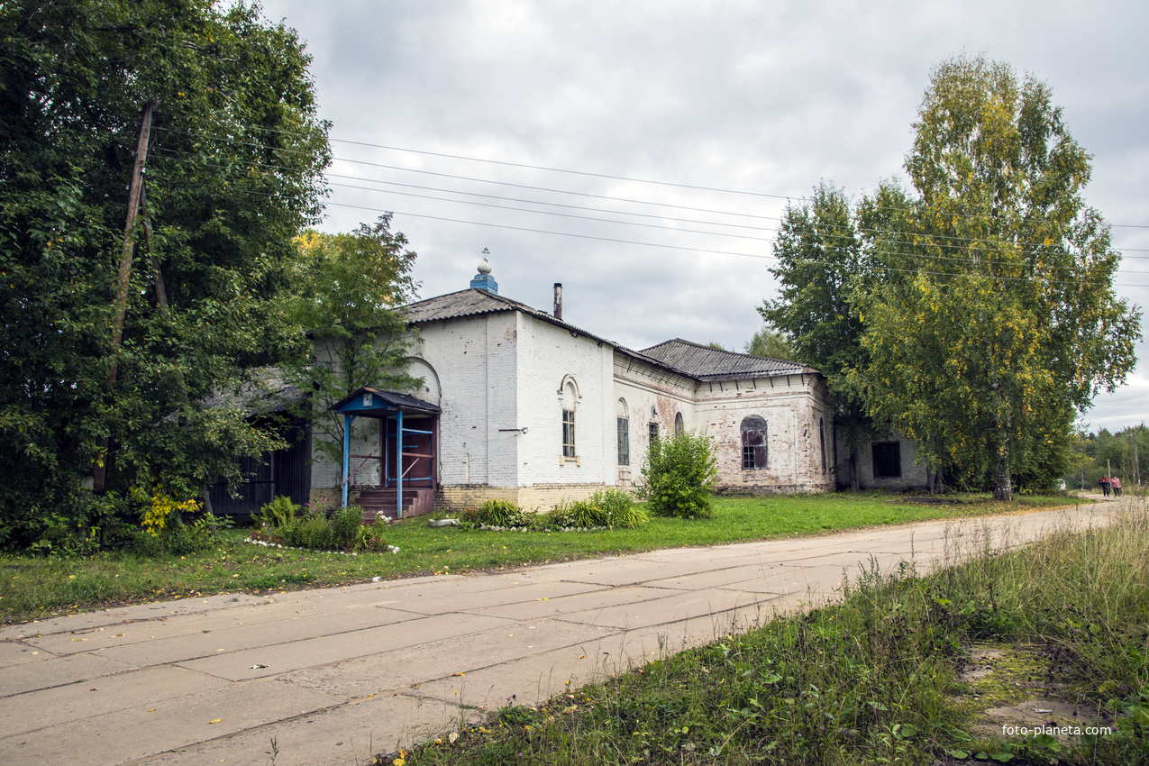 Троицкая церковь в  с. Боровица Мурашинского района