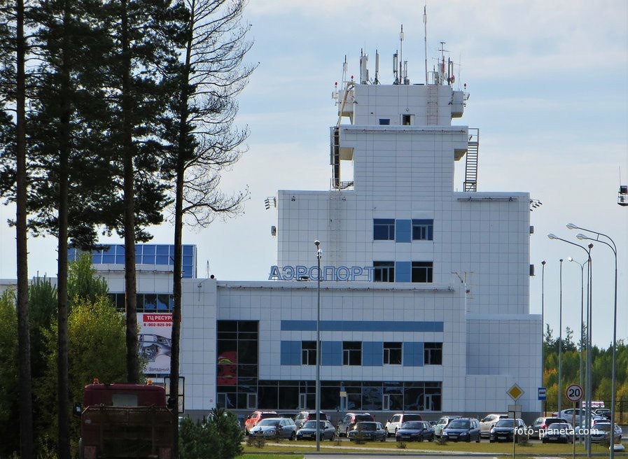 Аэропорт Советский