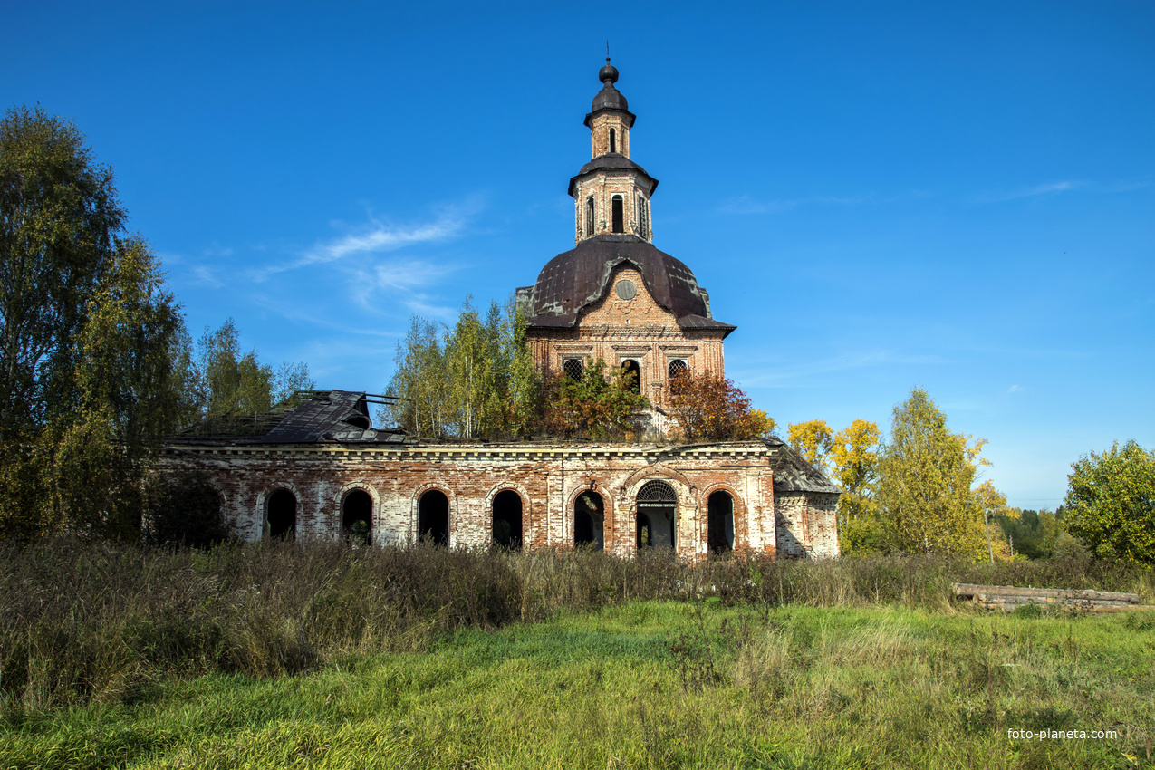 Богоявленская церковь в с. Рябиново Куменского района Кировской области