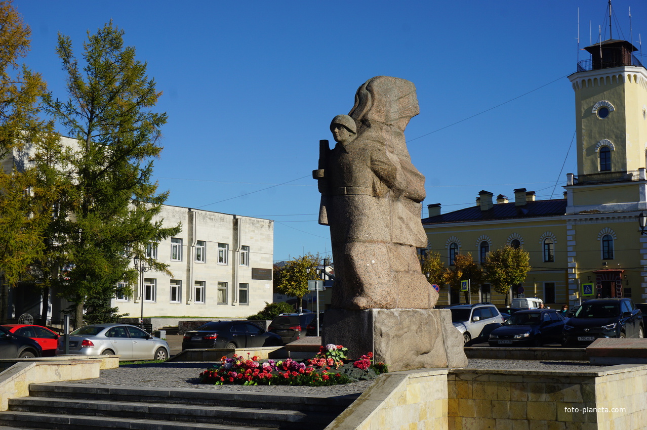 Памятник воинам-освободителям.