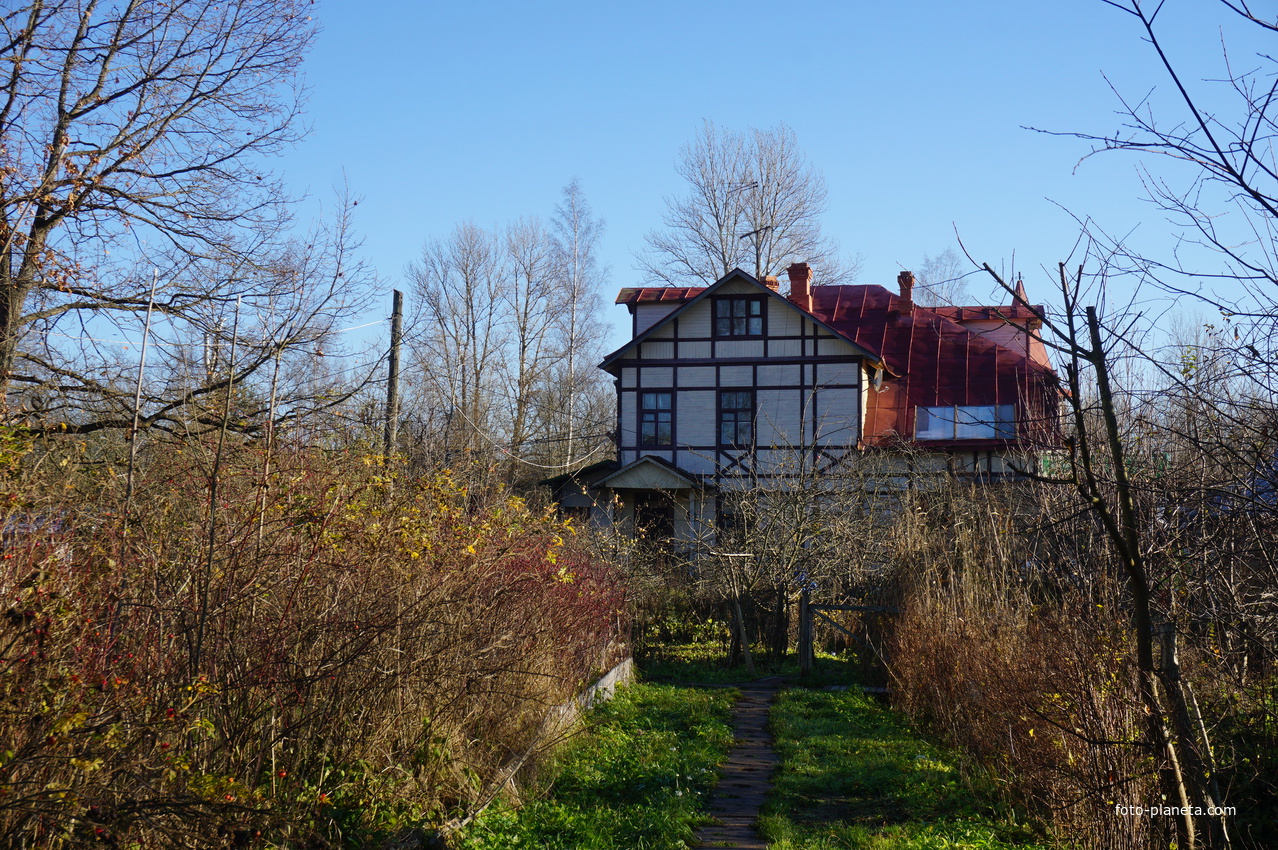 Краснопрудная 2.Место с привидениями.