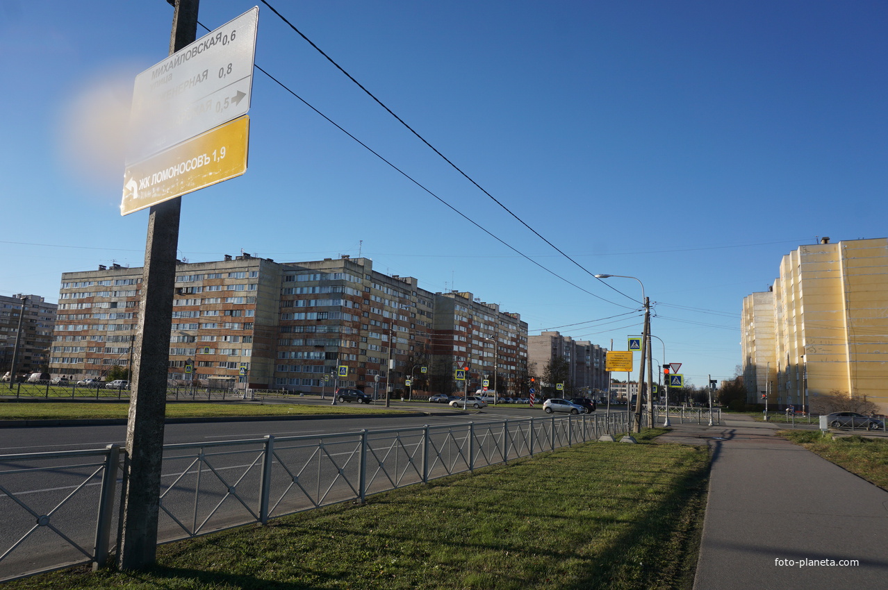 Ораниенбаумский проспект.