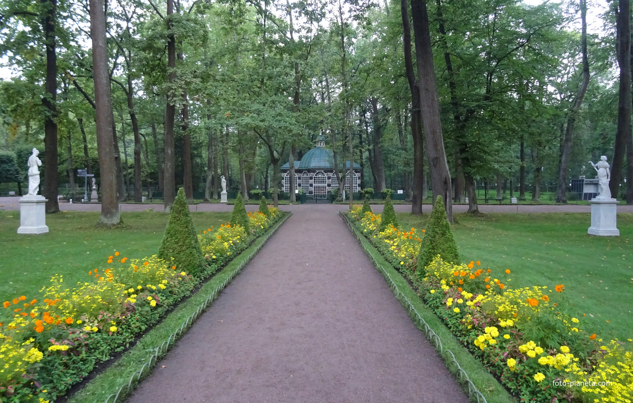 В Нижнем парке