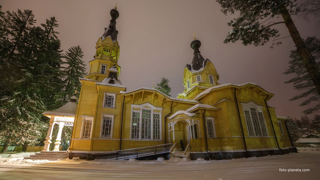 Петропавловская церковь или храм Святых Апостолов Петра и Павла