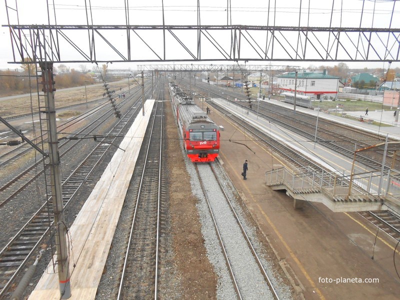 Станция свияжск. Станция Нижнекамск. Новочебоксарск станция ЖД. Ж/Д станция Свияжск.