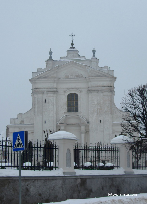 Костел Святого Людовика