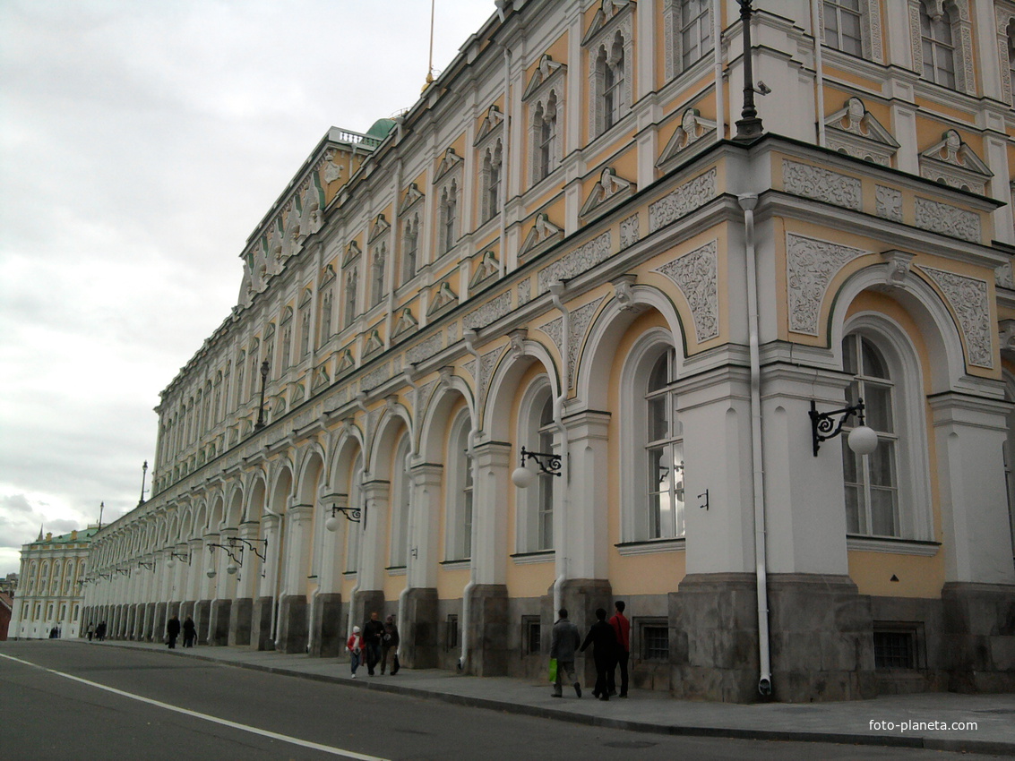 Большой Московский дворец