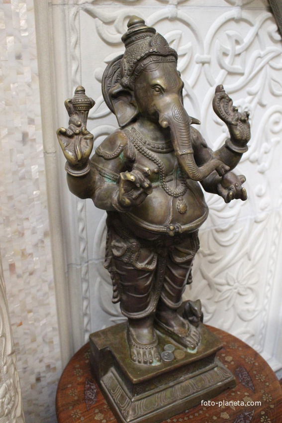 Кабардинка. В Культурном центре &quot;Старый парк&quot; (Дом Востока).