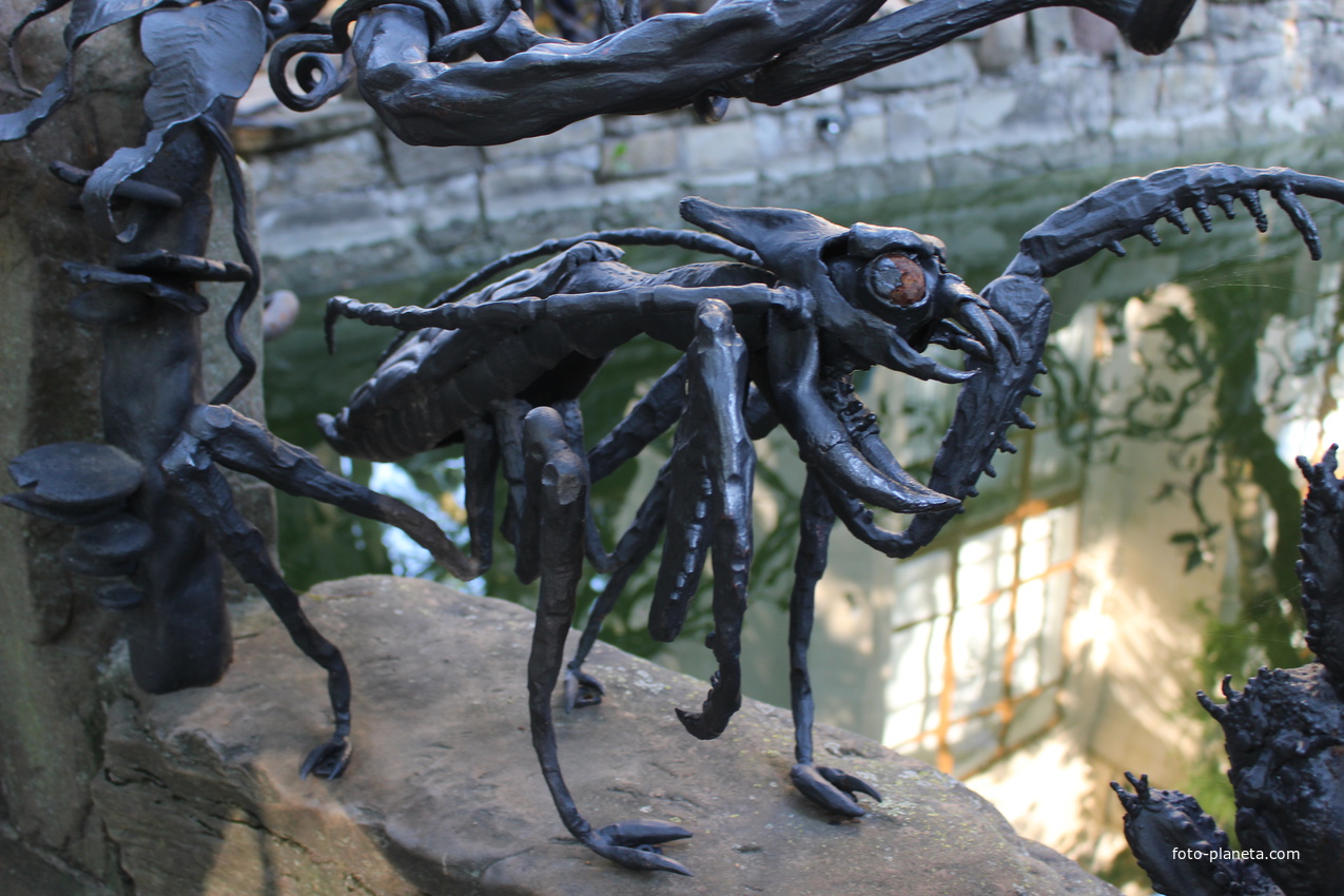 Кабардинка. Средневековый уголок в Культурном центре &quot;Старый парк&quot;.