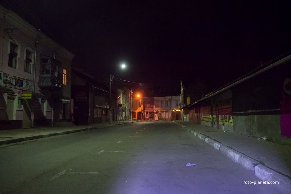 Ночная улица города