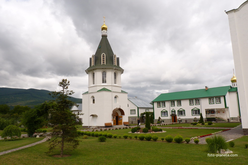 Кирилло-Мефодиевский женский монастырь