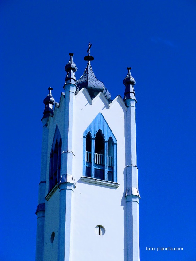 Фрагмент 44-метрової дзвінниці Преображенської церкви(1839),архітектор Джорджіо Торічеллі на замовлення графа Воронцова.