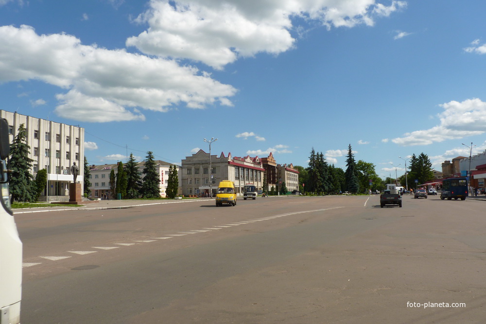 Центральная улица Ленина