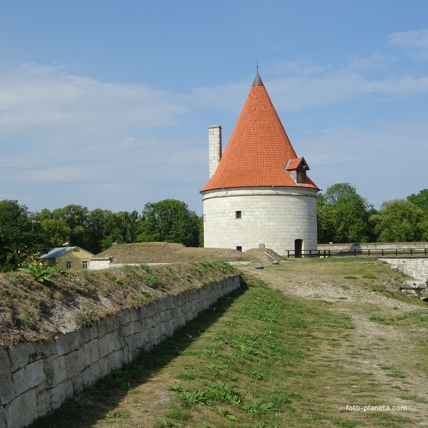 В стенах замковой крепости