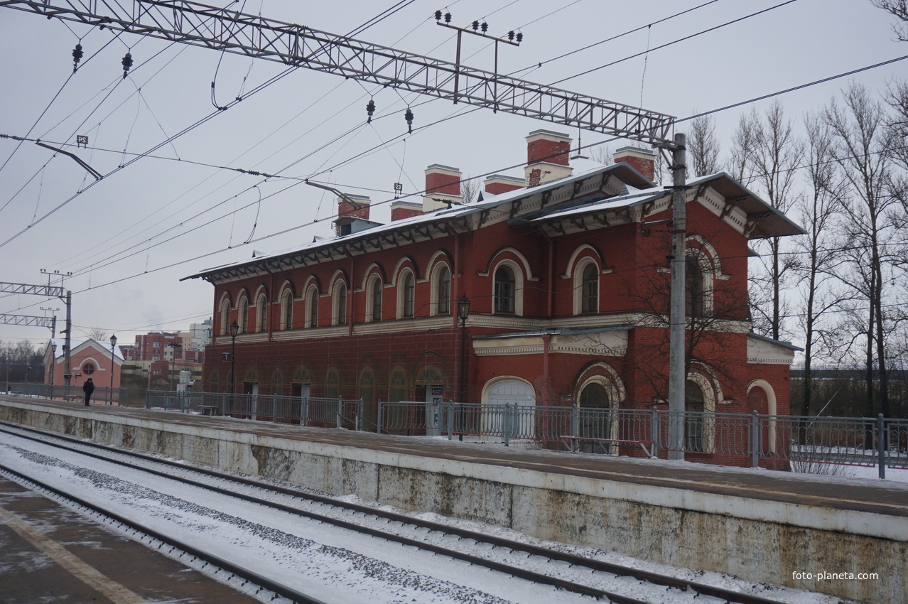 ж/д ст.Стрельна.