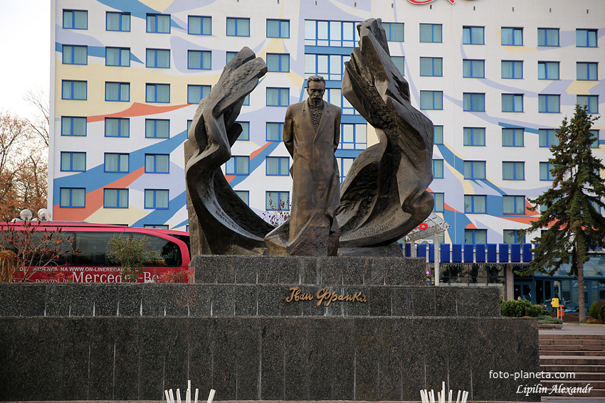 Памятник Ивану Франко