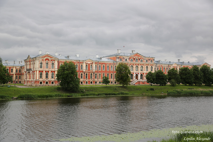 Городской Елгавский дворец