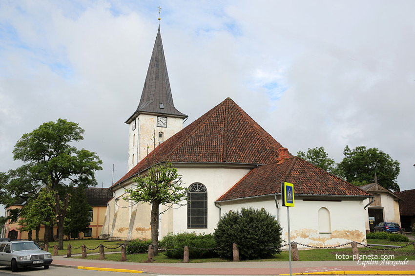 Евангелически-лютеранская церковь Святой Троицы