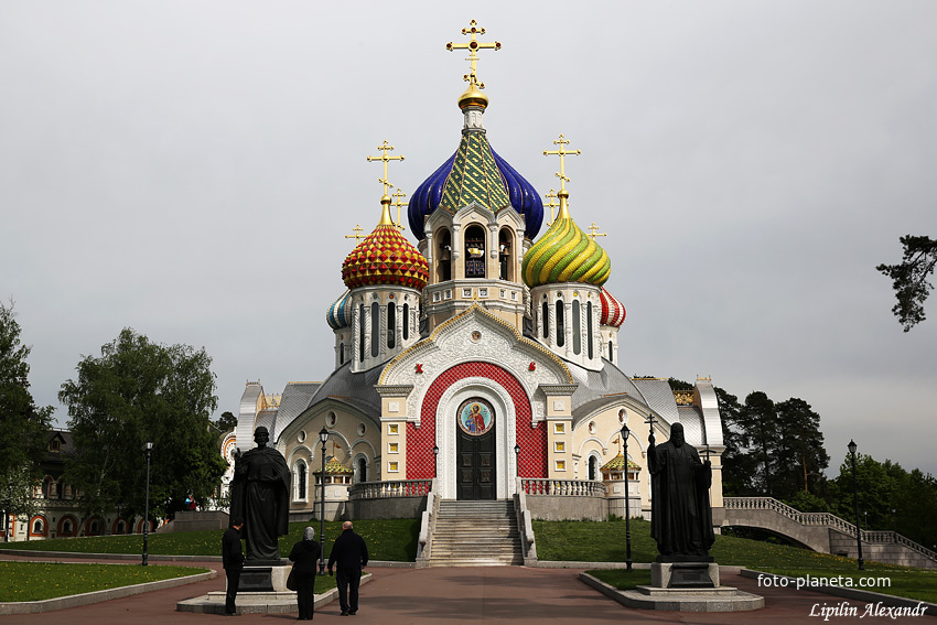 Собор во имя святого князя Игоря Черниговского