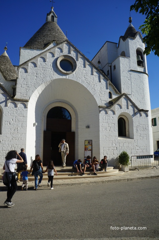 Церковь-трулло в Альберобелло