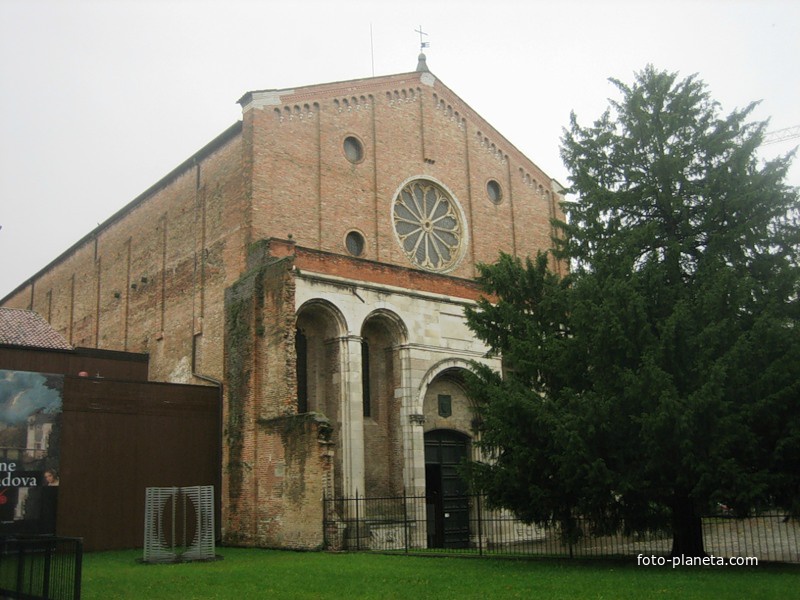 Церковь Эремитани