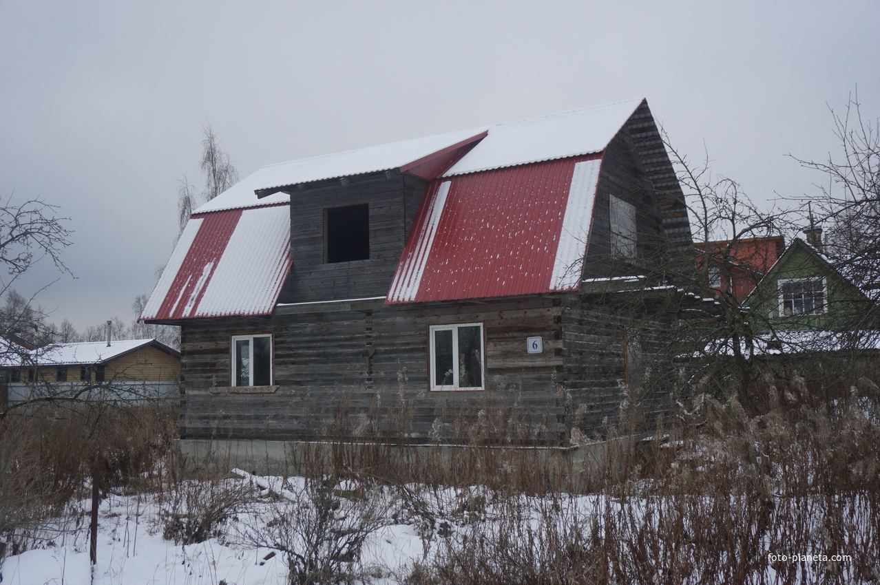 Новая улица.