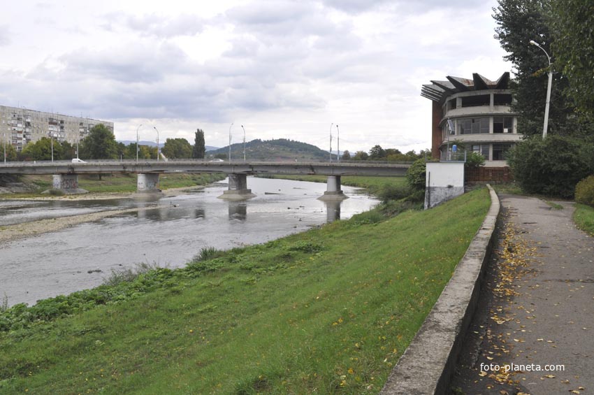 Мост через реку Латорица