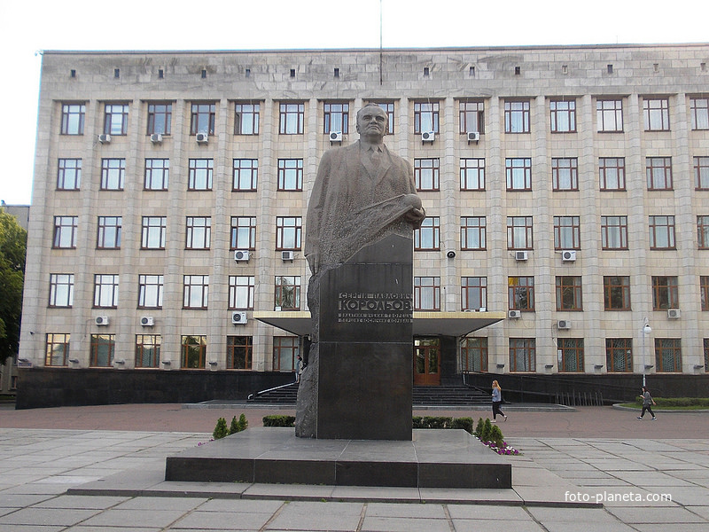 Памятник Королькову