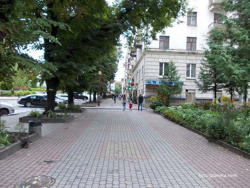 Пешеходная дорожка в Тернополе