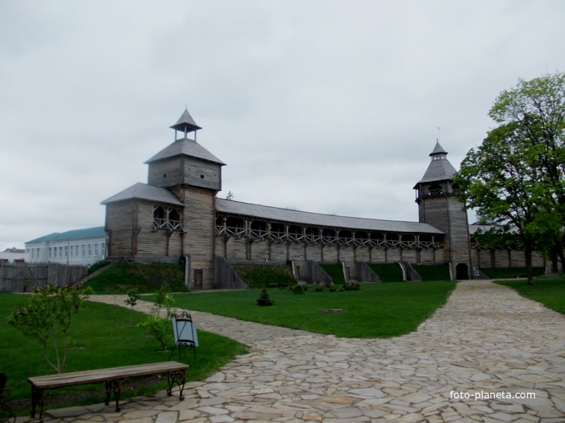 Деревянная Батуринская крепость