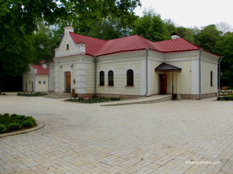 Дом Кочубея