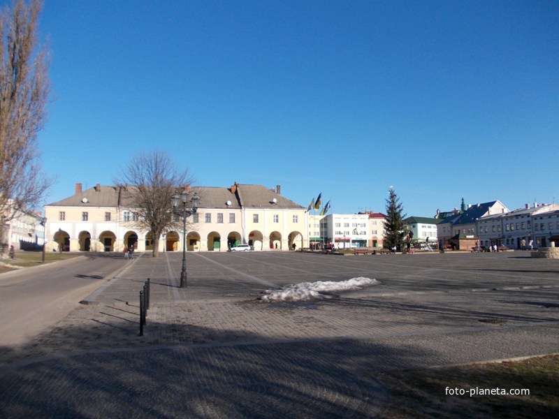 Площадь в городе Жовква