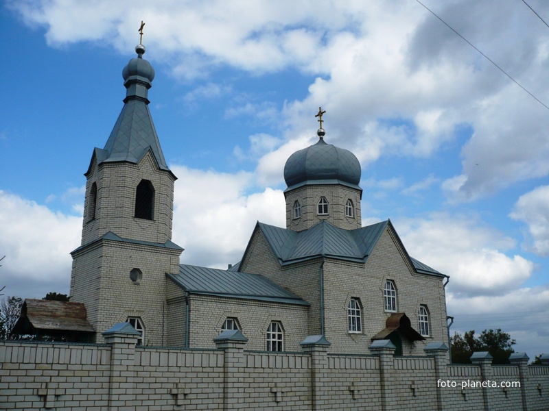 Свято-Покровский храм в Писаревке