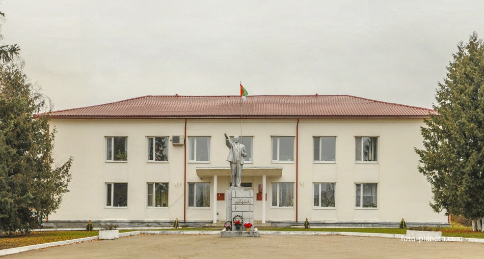 Здание районной администрации